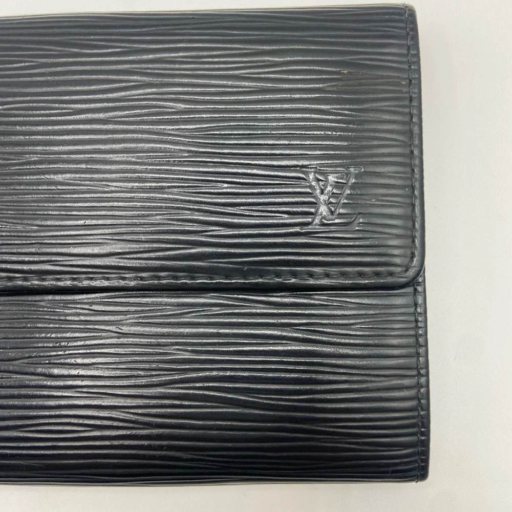 Louis Vuitton Epi Leather Textured Wallet